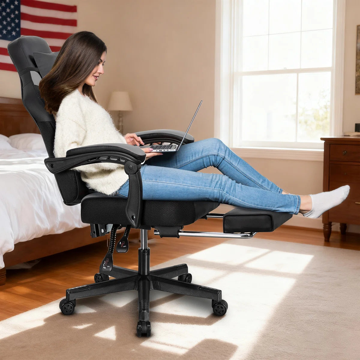 Gaming Chair with Footrest Lumbar Support